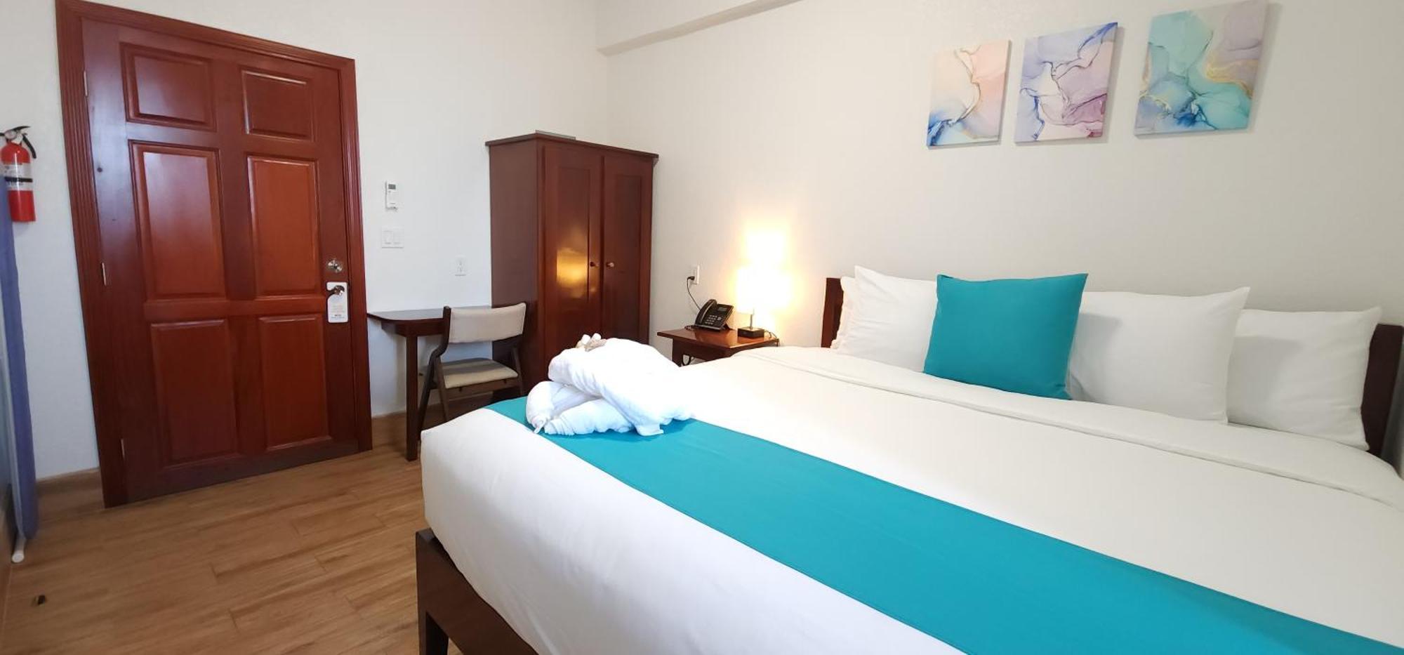 Voyager Sun & Reef Hotel سان بيدرو المظهر الخارجي الصورة