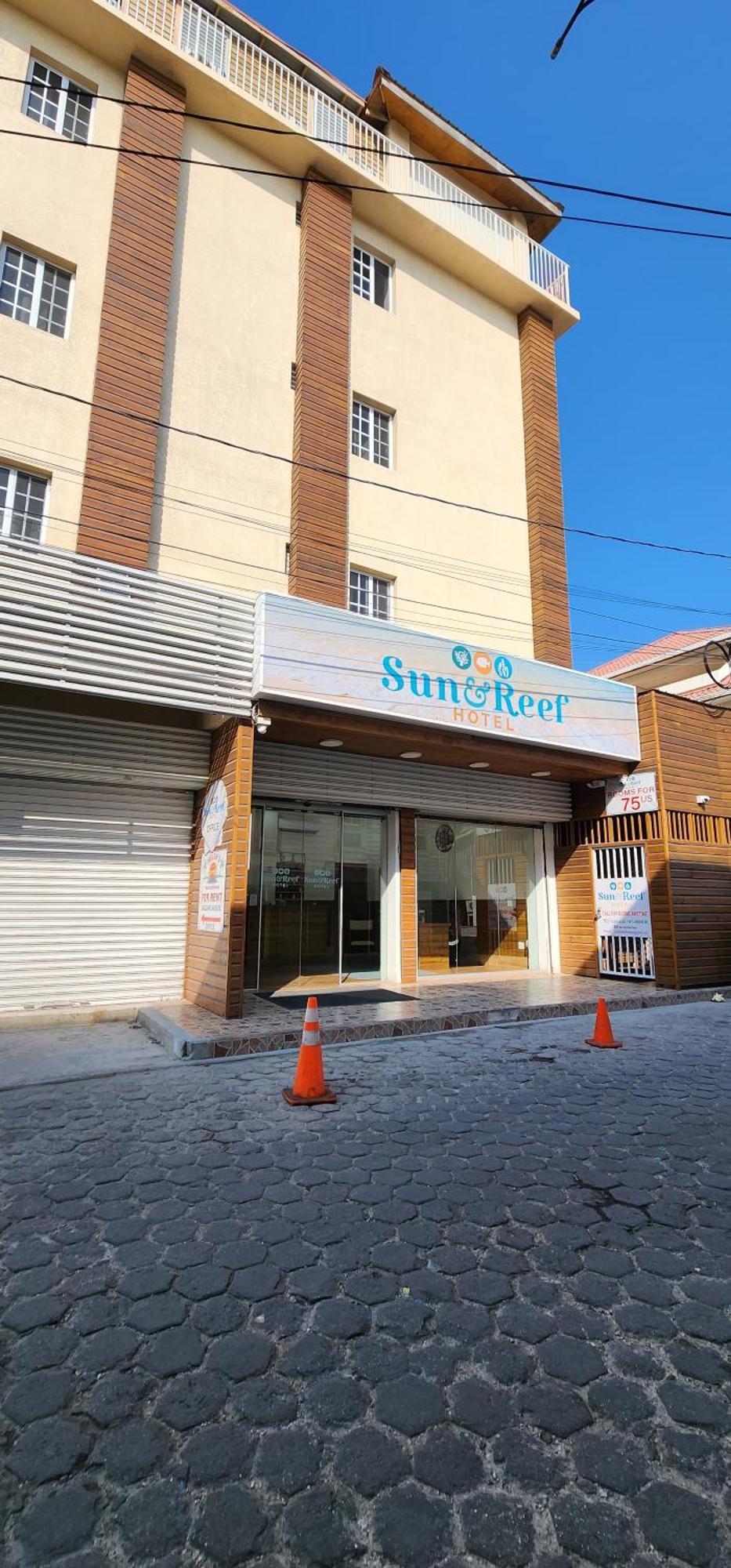 Voyager Sun & Reef Hotel سان بيدرو المظهر الخارجي الصورة