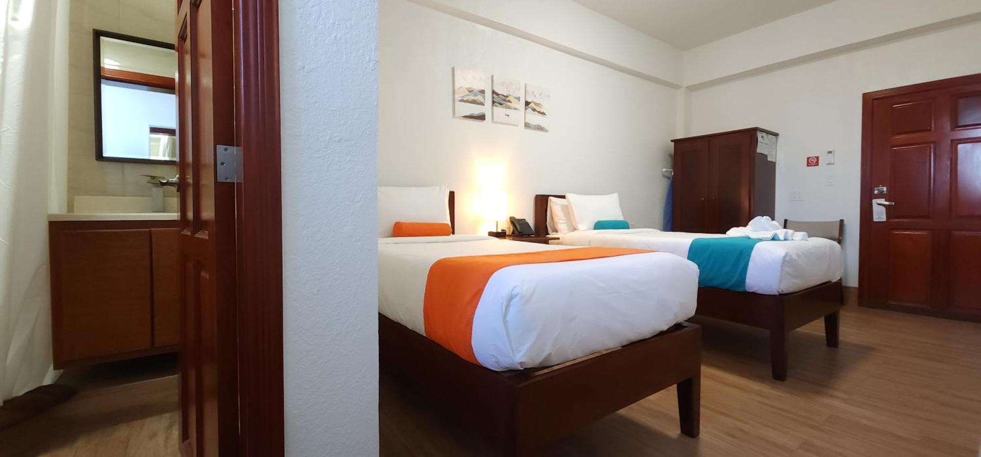 Voyager Sun & Reef Hotel سان بيدرو المظهر الخارجي الصورة